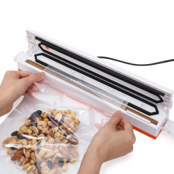 Machine à emballer sous vide automatique BALASHOV : conservez vos aliments frais plus longtemps